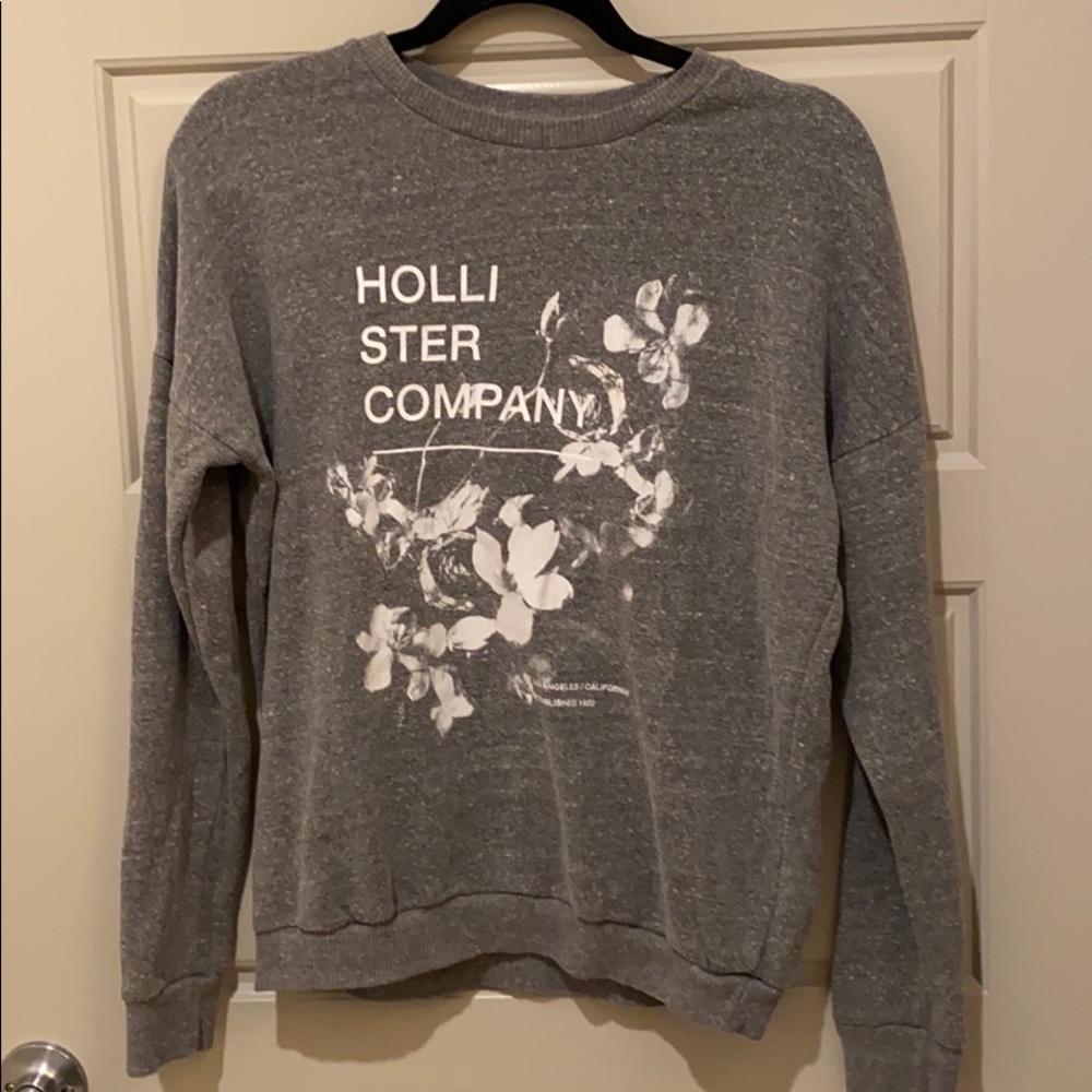 Hollister Crewneck Sweatshirt